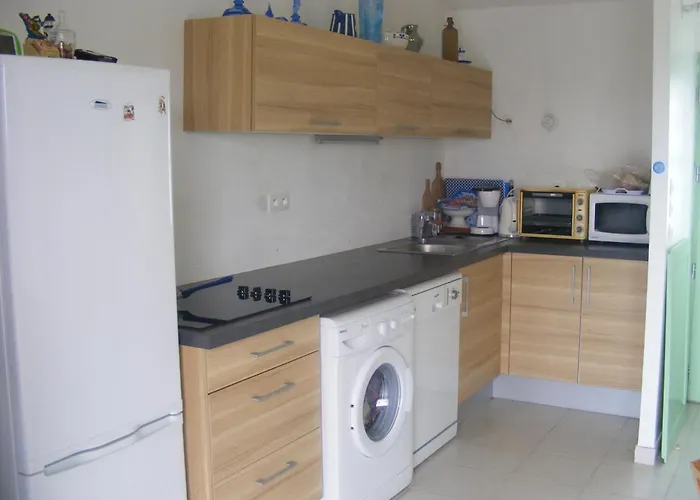 Hébergement de vacances Maisonette à Avec Animaux Admis, Parking Et Jardin Privé - Fr-1-194-328 La Faute-sur-Mer