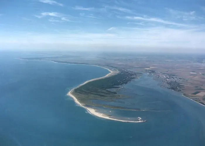 Maisonette à Avec Animaux Admis, Parking Et Jardin Privé - Fr-1-194-328 Hébergement de vacances La Faute-sur-Mer