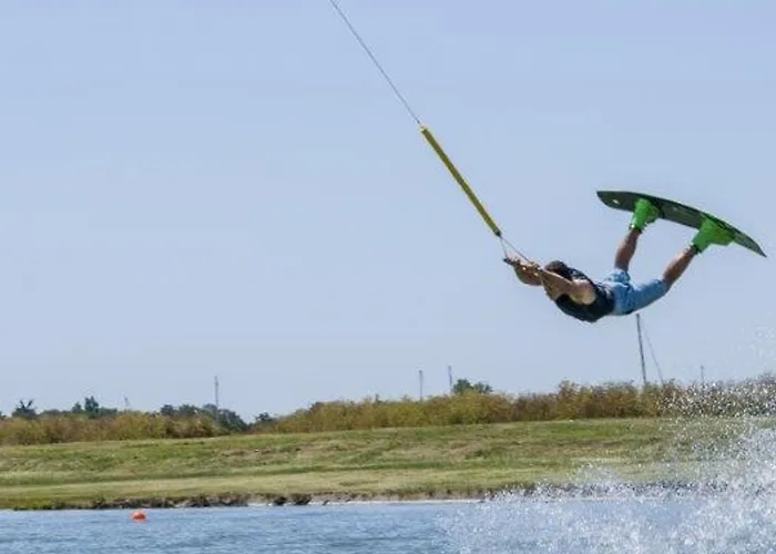 Maisonette à Avec Animaux Admis, Parking Et Jardin Privé - Fr-1-194-328 *